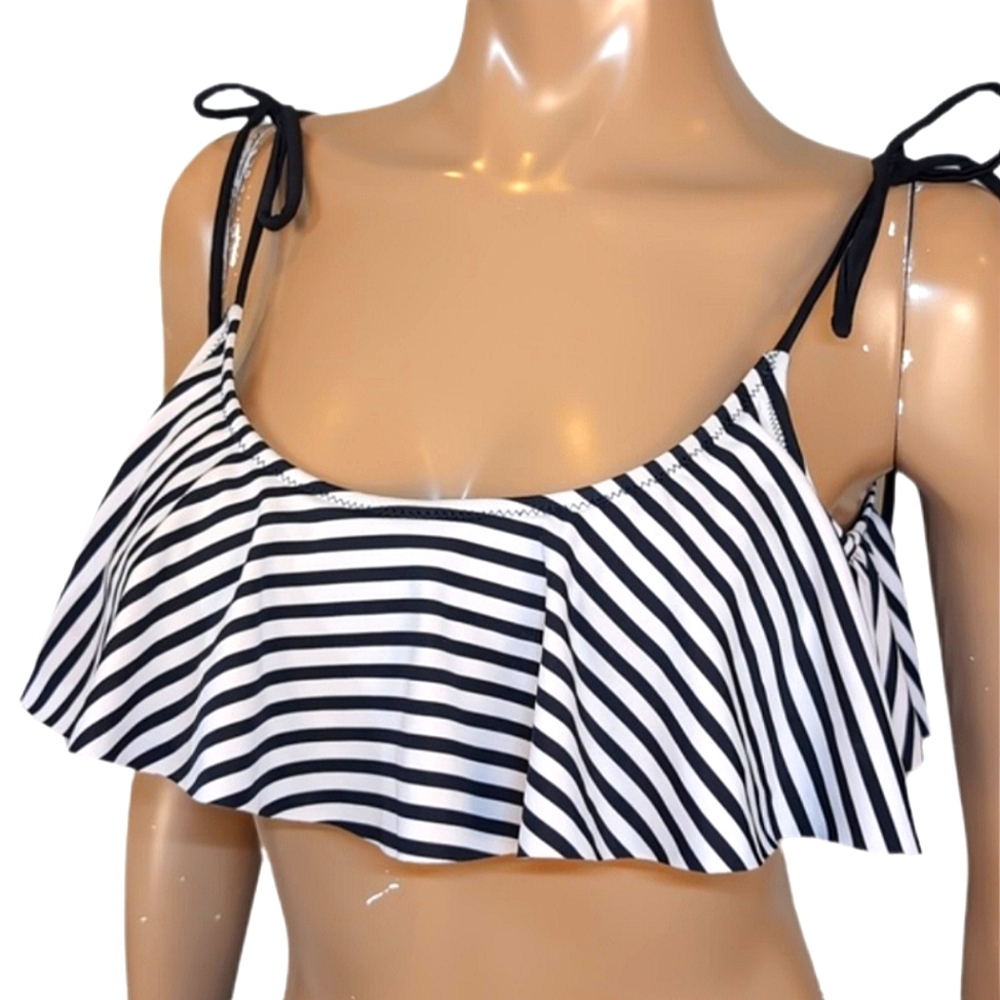 3/$20 Bluenotes Striped Flounce Bikini Top Black White Womens Medium Tie Straps